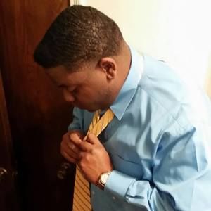 Meet your Posher, Vess